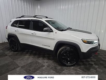 Used 2019 Jeep Cherokee Trailhawk w/ Comfort/Convenience Group
