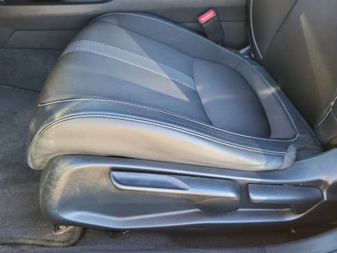 Used 2021 Honda Civic Sport image 8