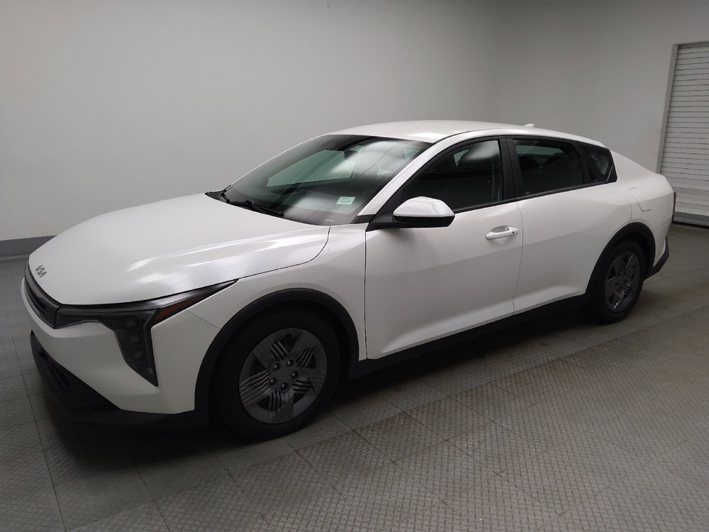 Used 2025 Kia K4 FWD image 2
