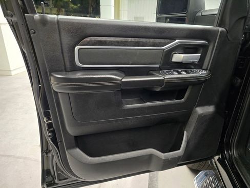 Used 2024 RAM 2500 Big Horn image 17