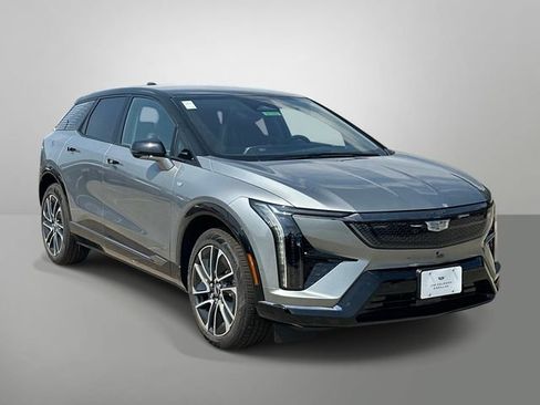 New 2027 Cadillac Optiq Premium Sport w/ LPO, Floor Liner Package AWD/4WD image 13
