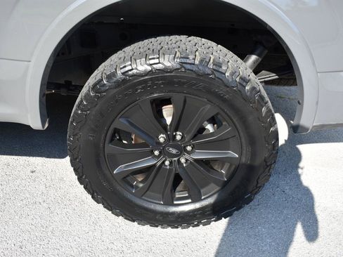 Used 2020 Ford F150 XLT w/ Equipment Group 302A Luxury AWD/4WD image 36