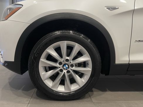 Used 2017 BMW X3 xDrive28i AWD/4WD image 7