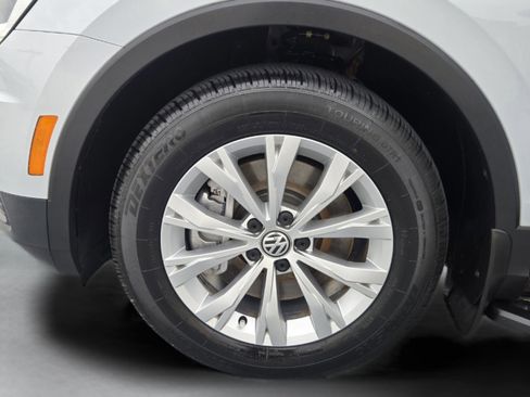 Used 2019 Volkswagen Tiguan S w/ Driver Assistance Package image 27