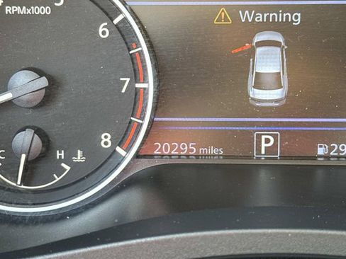 Used 2025 Nissan Altima 2.5 SV FWD image 52