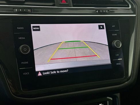 Used 2020 Volkswagen Tiguan SE R-Line w/ 3rd Row Seat Package image 20