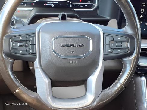 Used 2023 GMC Sierra 1500 Denali image 8