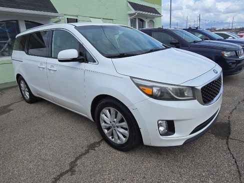 Used 2015 Kia Sedona EX w/ EX Premium Plus Package FWD image 3