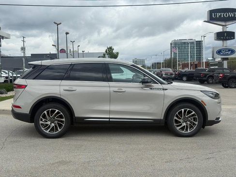 Certified 2022 Lincoln Corsair AWD w/ Equipment Group 101A image 2