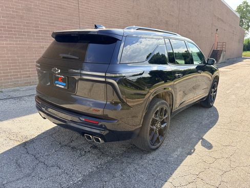 Used 2024 Chevrolet Traverse RS AWD/4WD image 5