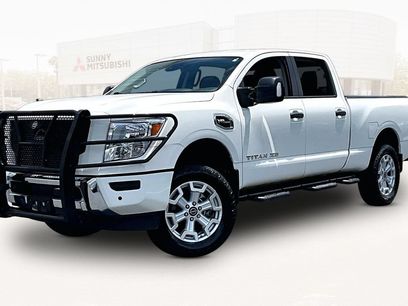 Used 2024 Nissan Titan SV w/ SV Convenience Package