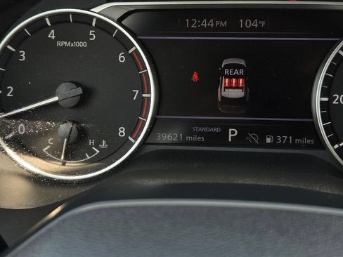 Used 2025 Nissan Rogue SV FWD image 29