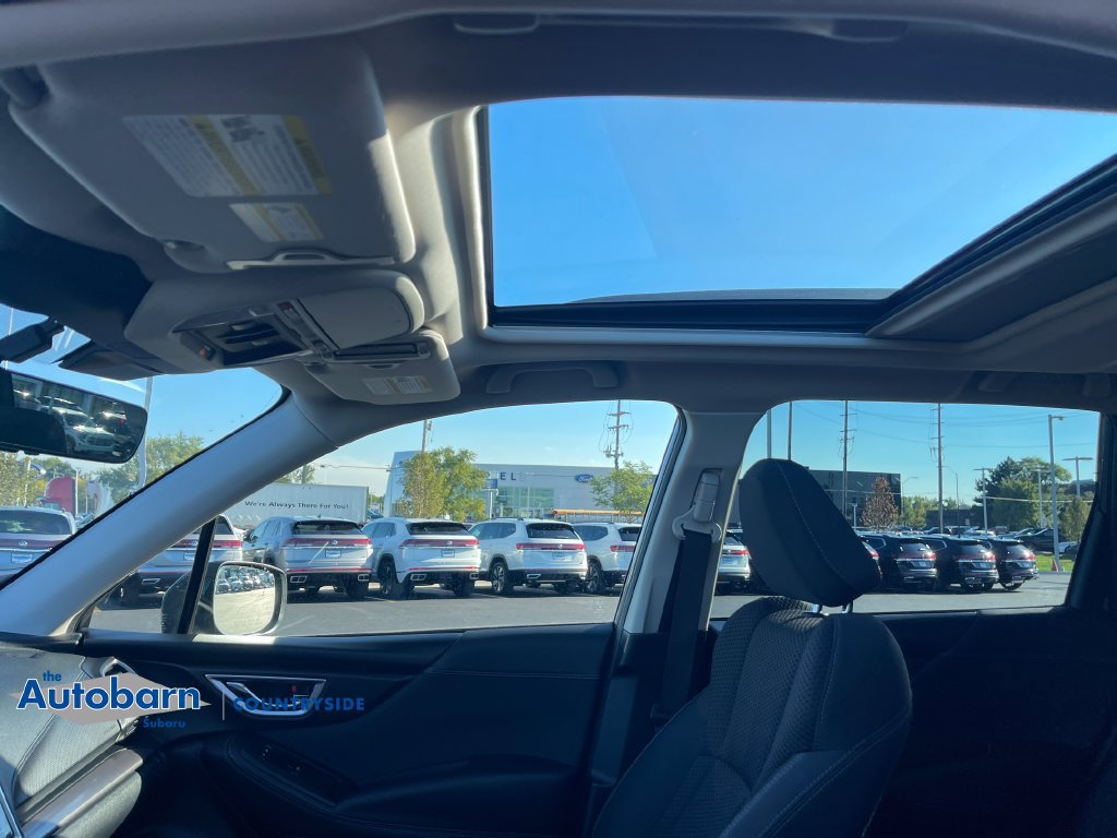 Used 2023 Subaru Forester Premium AWD/4WD image 17