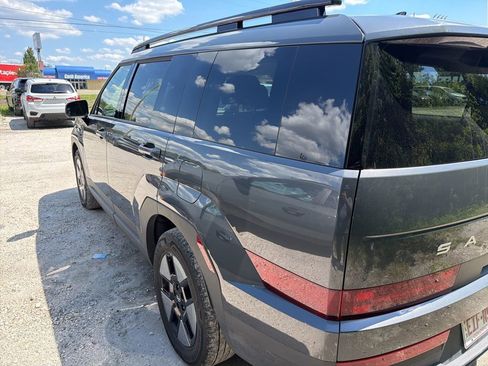 Used 2025 Hyundai Santa Fe SEL FWD image 7