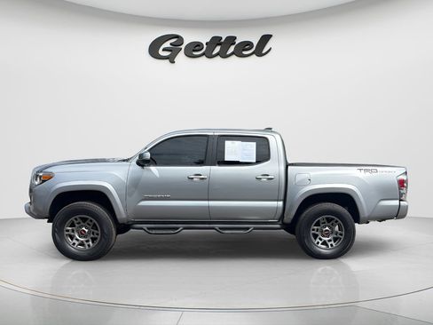 Used 2020 Toyota Tacoma TRD Sport RWD image 8