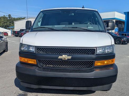 Used 2024 Chevrolet Express 3500 LS RWD image 9