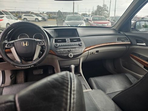Used 2012 Honda Accord EX image 3