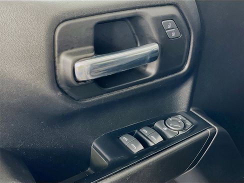 Used 2022 Chevrolet Silverado 1500 Custom Trail Boss w/ Safety Confidence Package AWD/4WD image 20