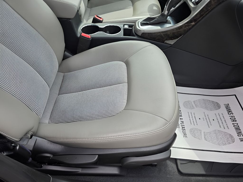 Used 2016 Buick Verano Sport Touring FWD image 32