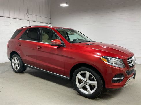 Used 2018 Mercedes-Benz GLE 350 4MATIC w/ Premium 1 Package image 3