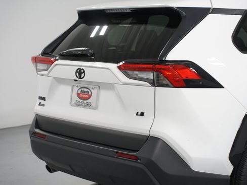 Certified 2025 Toyota RAV4 LE image 9