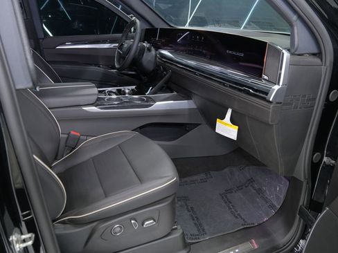 Used 2026 Cadillac Escalade ESV Sport image 55