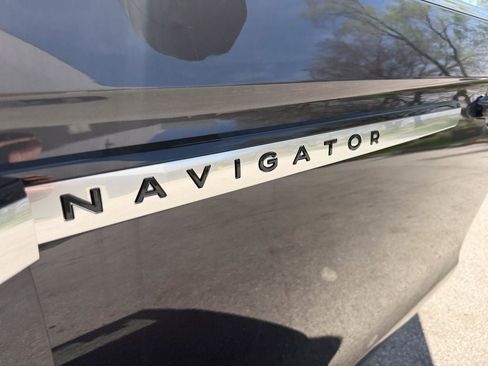 New 2026 Lincoln Navigator Reserve AWD/4WD image 45