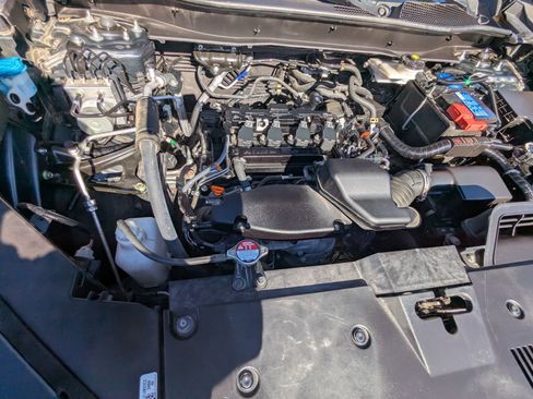 Used 2023 Honda CR-V LX image 32