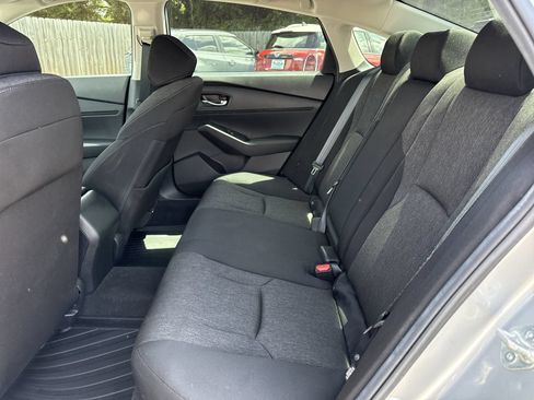 Used 2024 Honda Accord EX image 10
