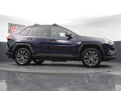 Used 2023 Toyota RAV4 XLE Premium AWD/4WD image 31
