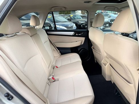 Used 2015 Subaru Outback 2.5i Premium AWD/4WD image 20