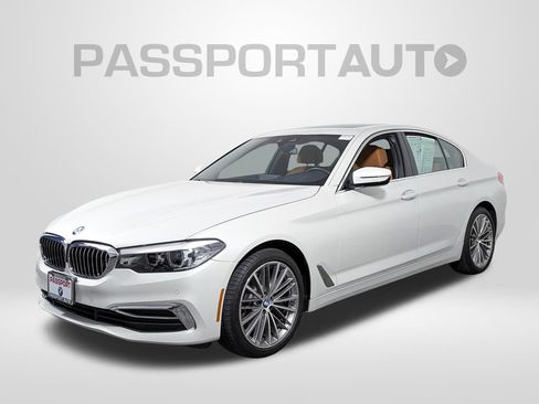 Used 2020 BMW 530i xDrive w/ Premium Package AWD/4WD image 1