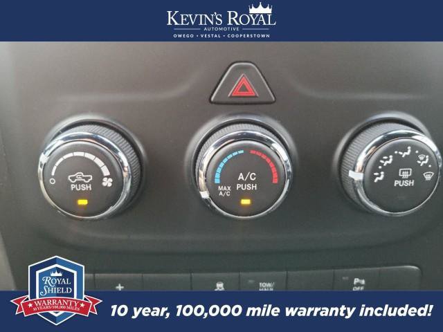 Used 2021 RAM 1500 Warlock AWD/4WD image 15