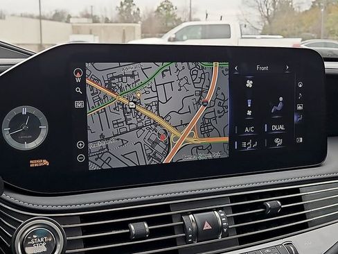 Used 2022 Lexus LS 500 image 19