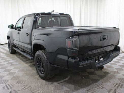 Used 2020 Toyota Tacoma SR image 30