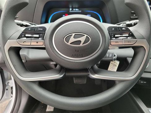 New 2026 Hyundai Elantra SE image 20