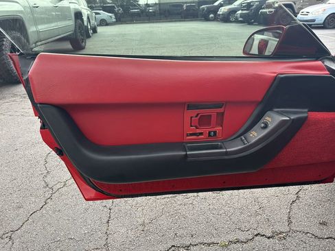 Used 1991 Chevrolet Corvette Convertible image 11