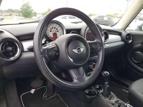 Used 2012 MINI Cooper Hardtop image 13