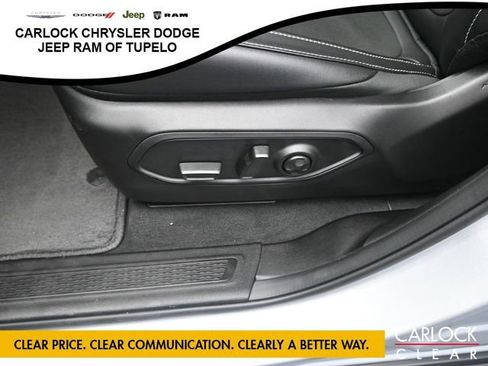 New 2025 Jeep Grand Cherokee Altitude image 13