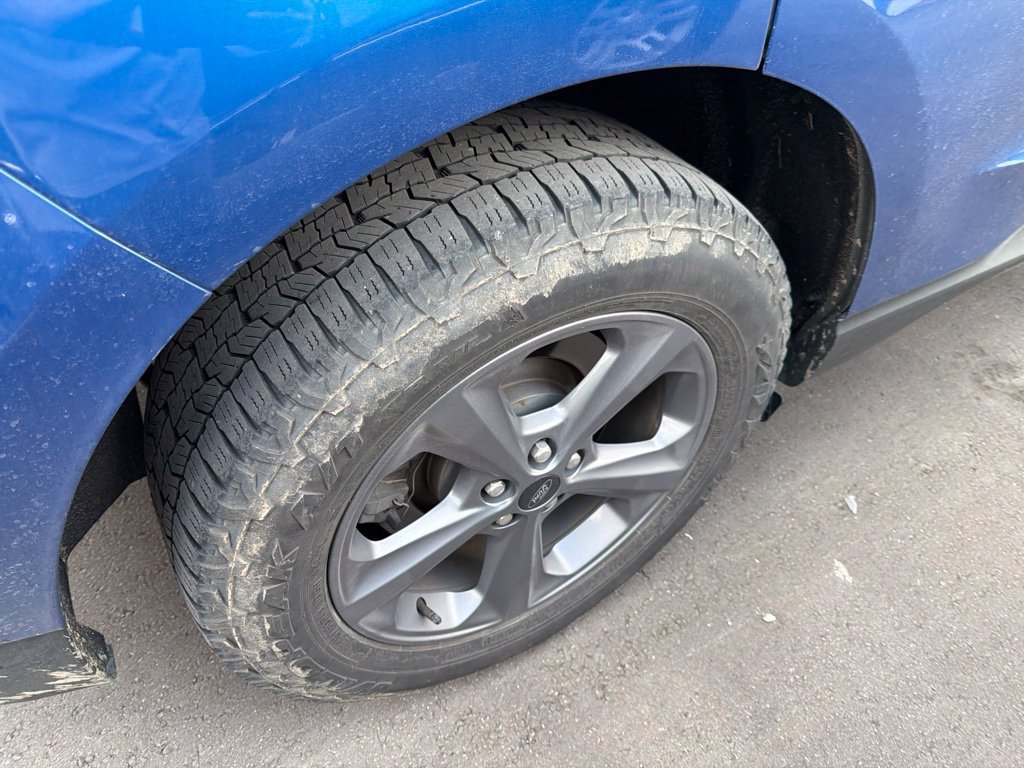 Used 2024 Ford Edge SEL w/ Sport Appearance Package AWD/4WD image 6