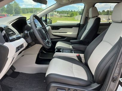 Used 2025 Honda Odyssey Elite