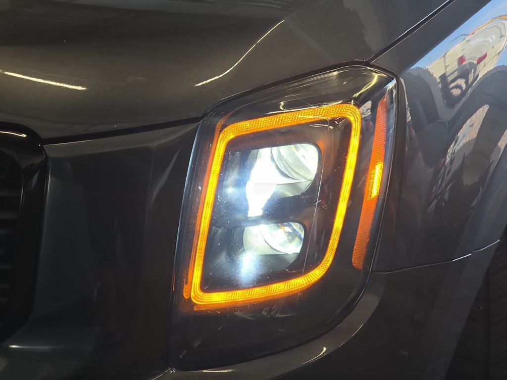 Used 2021 Kia Telluride SX w/ Nightfall Edition Package AWD/4WD image 35