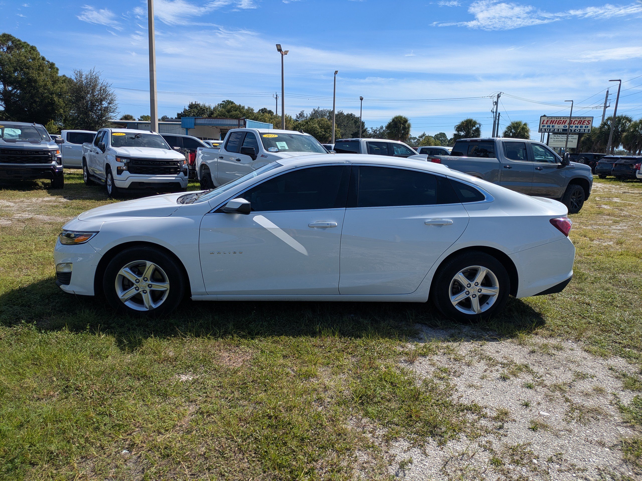 Used 2022 Chevrolet Malibu LT FWD image 7