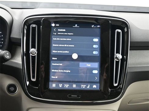 New 2026 Volvo XC40 B4 Plus w/ Protection Package Premier image 18