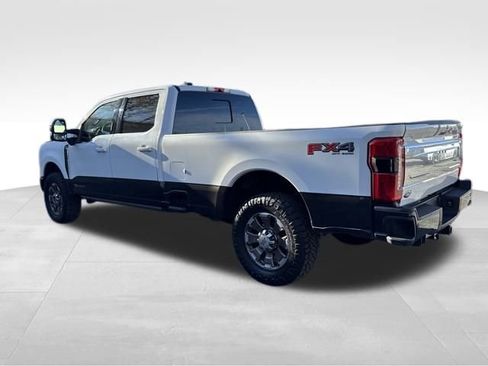 Used 2024 Ford F250 King Ranch image 3