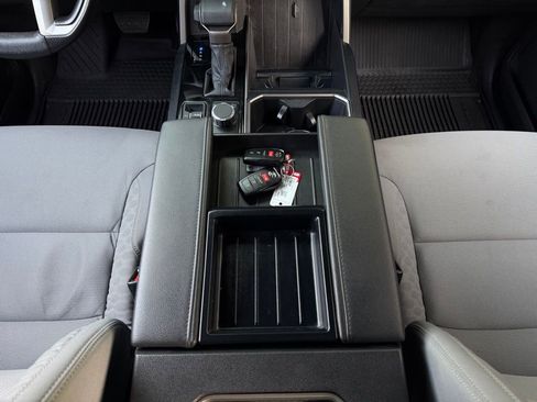 Certified 2025 Toyota Tundra SR5 image 16