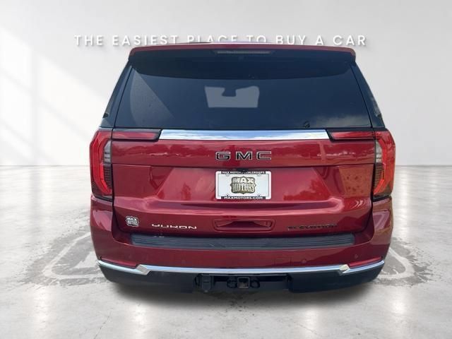 Used 2025 GMC Yukon Elevation AWD/4WD image 5