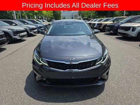 Used 2019 Kia Optima S FWD image 2