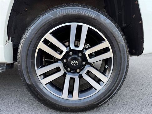Used 2011 Toyota 4Runner SR5 AWD/4WD image 50