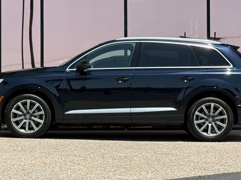 Used 2017 Audi Q7 3.0T Premium Plus w/ Premium Plus Package AWD/4WD image 5